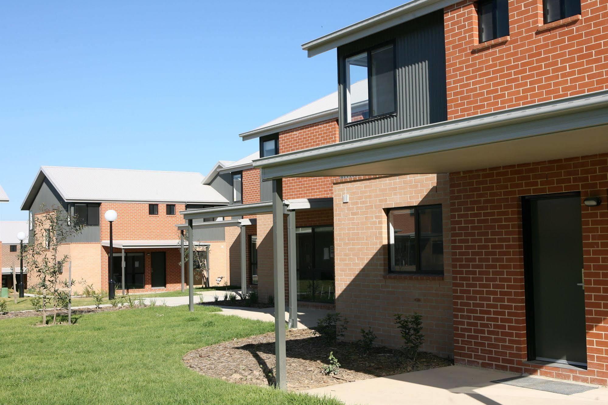 Macquarie University Village Sydney Exteriör bild