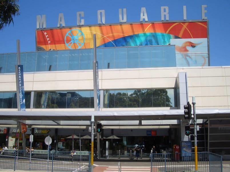 Macquarie University Village Sydney Exteriör bild